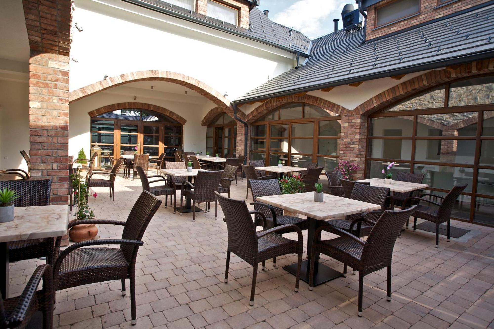 Hotel Pútnický mlyn Marianka Exterior foto